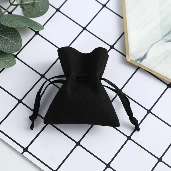 Imitation Black Leather Pouch Pocket Bag For Jewelry Cosmetics Headphones Custom Wholesale For Business Events Promotion-Softpouches